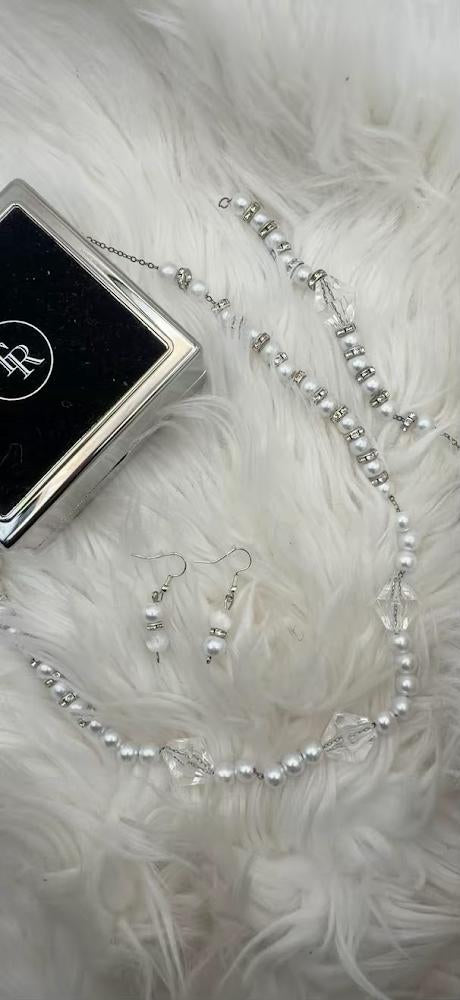 Classic elegance reimagined 3piece set