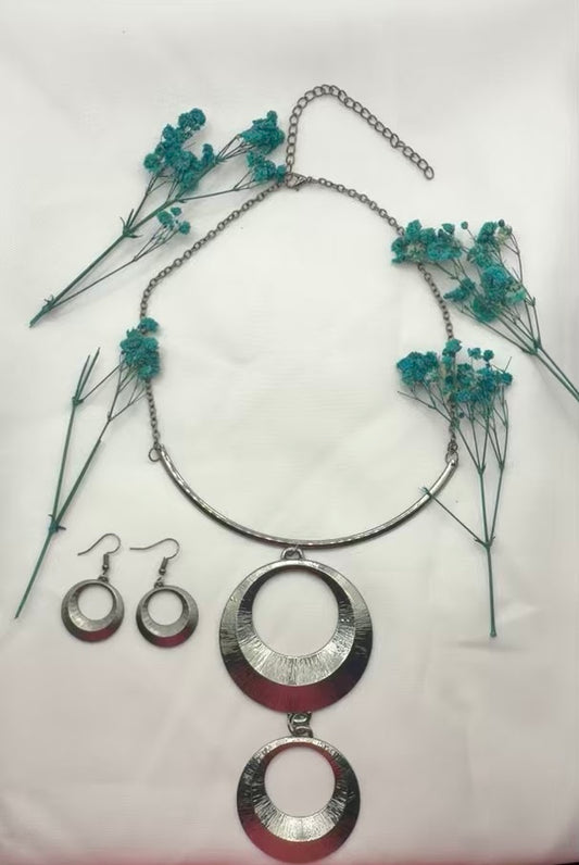 Egyptian Eclipse Set Gun Metal Collar Necklace & earring set-Textured Concentric Circles